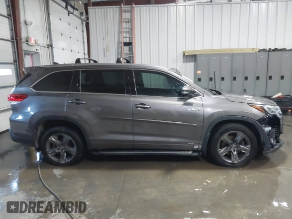 2018 Toyota Highlander Hybrid Limited с VIN 5TDDGRFH0JS039412, выставлен на аукционе IAAI как лот 41369168 с пробегом 106 724 миль миль и . История ставок и продаж доступна на DreamBid. Изображение 13.