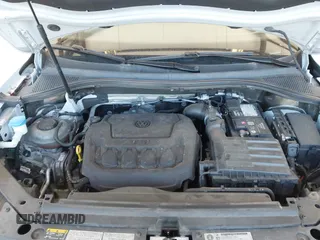 2018 Volkswagen Tiguan SEL z VIN 3VV2B7AX0JM197274, wystawiony jako IAAI lot #42392421 z przebiegiem 45 453 mil mil oraz . Historia ofert i sprzedaży dostępna na DreamBid. Obrazek 10.