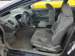 2006 Honda Civic z VIN 2HGFG112X6H577796, wystawiony jako Copart lot #53915845 z przebiegiem 267 612 mil mil oraz Szkoda całkowita • Salvage title. Historia ofert i sprzedaży dostępna na DreamBid. Obrazek 7.