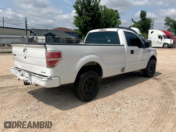 2012 Ford F-150 XL with VIN 1FTPF1CF1CKE39185, listed as a Copart auction lot 59417685 with 225,024 mi miles and Clean title. Bid and sale history available at DreamBid. Image 4.