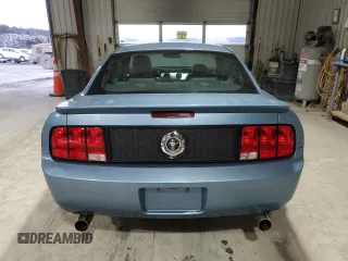 2008 Ford Mustang Deluxe with VIN 1ZVHT80NX85135471, listed as a Copart auction lot 48144245 with 148,737 mi miles and Clean Title. Bid and sale history available at carsss.com. Image 6.
