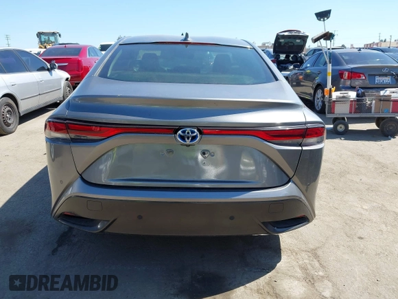 2021 Toyota Mirai XLE with VIN JTDAAAAAXMA002000, listed as a IAAI auction lot 42207752 with 33,017 mi miles and . Bid and sale history available at DreamBid. Image 17.