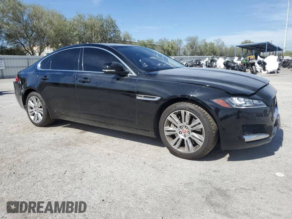 2016 Jaguar XF 35t Premium with VIN SAJBD4BV5GCY20923, listed as a Copart auction lot 57417954 with 63,238 mi miles and Salvage Title. Bid and sale history available at carsss.com. Image 4.
