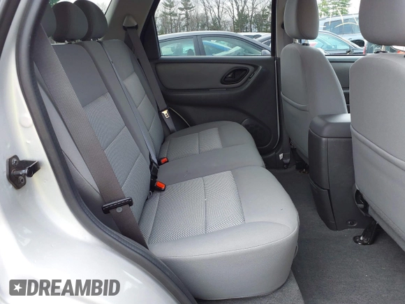 2005 Ford Escape XLT с VIN 1FMYU93125KD27166, выставлен на аукционе IAAI как лот 41892715 с пробегом 59 067 миль миль и . История ставок и продаж доступна на DreamBid. Изображение 8.