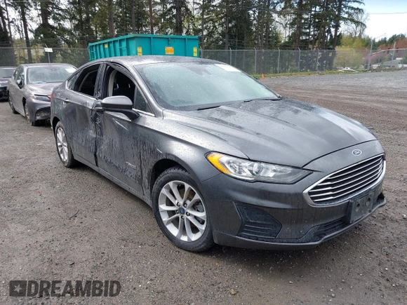 2019 Ford Fusion SE with VIN 3FA6P0LU6KR272193, listed as a IAAI auction lot 41993485 with 132,845 mi miles and . Bid and sale history available at DreamBid. Image 1.