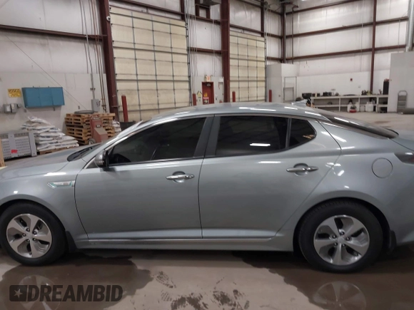 2016 Kia Optima Hybrid with VIN KNAGM4AD3G5094557, listed as a IAAI auction lot 41861666 with 68,550 mi miles. Bid and sale history available at carsss.com. Image 15.
