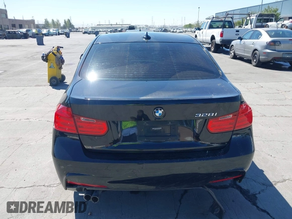 2014 BMW 3 Series 328i with VIN WBA3C1C54EK112620, listed as a IAAI auction lot 42712414 with 169,297 mi miles and . Bid and sale history available at DreamBid. Image 17.