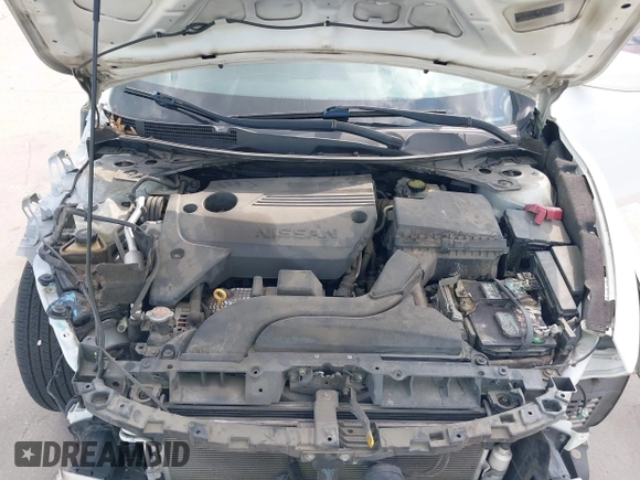 2016 Nissan Altima S with VIN 1N4AL3AP5GN310804, listed as a IAAI auction lot 42044974 with 140,021 mi miles and . Bid and sale history available at carsss.com. Image 10.