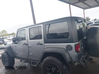2018 Jeep Wrangler Unlimited Rubicon Recon с VIN 1C4BJWFG1JL851768, выставлен на аукционе IAAI как лот 41882130 с пробегом 42 714 миль миль и . История ставок и продаж доступна на DreamBid. Изображение 15.