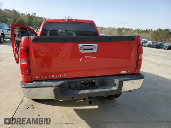 2013 Chevrolet Silverado 1500 LT with VIN 3GCPCSE03DG167965, listed as a Copart auction lot 49262055 with 183,286 mi miles and Salvage Title. Bid and sale history available at DreamBid. Image 6.