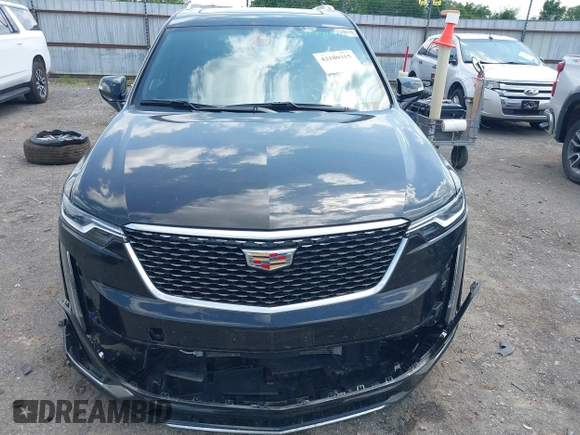2025 Cadillac XT6 AWD Premium Luxury with VIN 1GYKPDRS3SZ118214, listed as a IAAI auction lot 42100315 with 12,795 mi miles and . Bid and sale history available at DreamBid. Image 13.