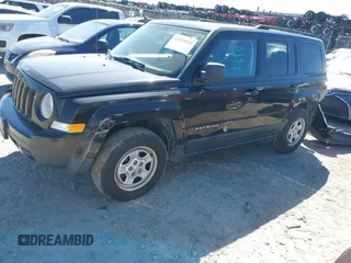 2014 Jeep Patriot Sport with VIN 1C4NJRBB8ED879155, listed as a IAAI auction lot 41854503 with 139,633 mi miles. Bid and sale history available at carsss.com. Image 2.