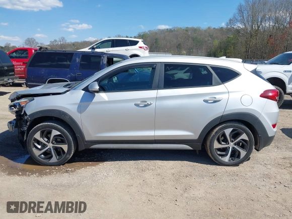 2018 Hyundai Tucson Sport with VIN KM8J33AL1JU817635, listed as a IAAI auction lot 41889913 with 78,255 mi miles. Bid and sale history available at carsss.com. Image 14.