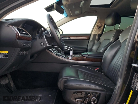 2018 Genesis G90 Premium z VIN KMHG34JA7JU039128, wystawiony jako Copart lot #80633884 z przebiegiem 64 753 mil mil oraz Szkody całkowita. Historia ofert i sprzedaży dostępna na DreamBid. Obrazek 7.