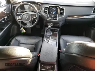 2019 Volvo XC90 Momentum with VIN YV4A22PK0K1502406, listed as a Copart auction lot 43275225 with 120,941 mi miles and Salvage Title. Bid and sale history available at carsss.com. Image 8.