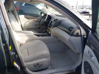 2011 Lexus LS 460 L with VIN JTHGL5EF1B5042245, listed as a IAAI auction lot 41278051 with 138,147 mi miles and . Bid and sale history available at DreamBid. Image 5.