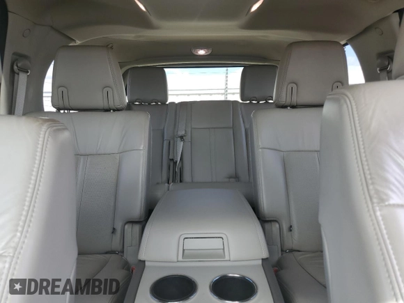 2017 Lincoln Navigator Select z VIN 5LMJJ2HT3HEL08377, wystawiony jako Copart lot #78958064 z przebiegiem 117 470 mil mil oraz Szkoda całkowita • Salvage title. Historia ofert i sprzedaży dostępna na DreamBid. Obrazek 10.
