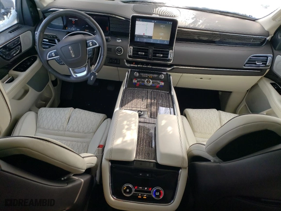 2021 Lincoln Navigator L Black Label with VIN 5LMJJ3TTXMEL00316, listed as a Copart auction lot 44690355 with 20,296 mi miles and Salvage Title. Bid and sale history available at carsss.com. Image 8.