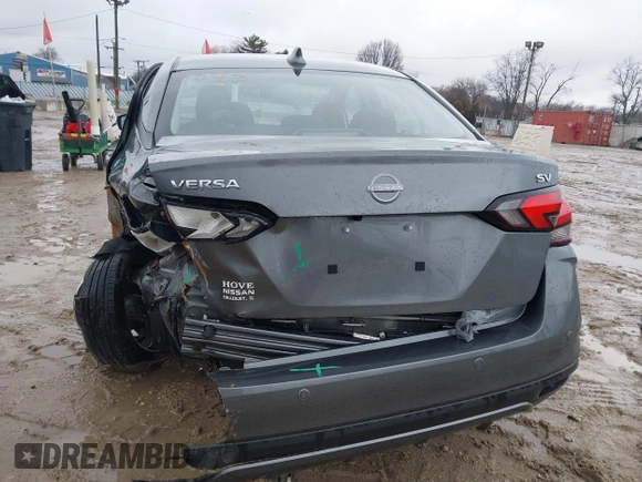 2024 Nissan Versa SV z VIN 3N1CN8EV7RL843827, wystawiony jako IAAI lot #41741043 z przebiegiem 9 062 mil mil oraz . Historia ofert i sprzedaży dostępna na DreamBid. Obrazek 19.