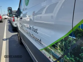 2019 Ford Transit с VIN 1FTYR1YG4KKA40850, выставлен на аукционе IAAI как лот 42293292 с пробегом 123 373 миль миль и . История ставок и продаж доступна на DreamBid. Изображение 1.