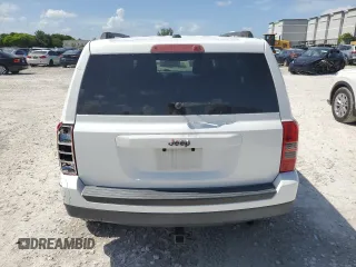 2014 Jeep Patriot Sport с VIN 1C4NJPBB3ED618228, выставлен на аукционе Copart как лот 61012585 с пробегом 111 171 миль миль и Списание • Salvage title. История ставок и продаж доступна на DreamBid. Изображение 6.