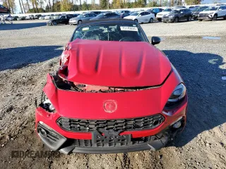 2017 FIAT 124 Spider Elaborazione Abarth z VIN JC1NFAEK1H0117289, wystawiony jako Copart lot #75170854 z przebiegiem 39 395 mil mil oraz Szkoda całkowita • Salvage title. Historia ofert i sprzedaży dostępna na DreamBid. Obrazek 5.