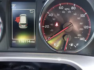 2018 Toyota RAV4 SE with VIN JTMJFREV7JD237235, listed as a IAAI auction lot 41870553 with 116,114 mi miles. Bid and sale history available at carsss.com. Image 7.