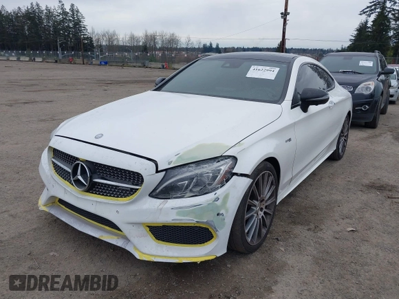 2017 Mercedes-Benz C 43 AMG with VIN WDDWJ6EB5HF489885, listed as a IAAI auction lot 41622994 with 77,547 mi miles and . Bid and sale history available at carsss.com. Image 17.