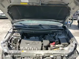 2017 Mitsubishi Outlander SE с VIN JA4AD3A31HZ052144, выставлен на аукционе Copart как лот 70063595 с пробегом 100 511 миль миль и Списание • Salvage title. История ставок и продаж доступна на DreamBid. Изображение 15.