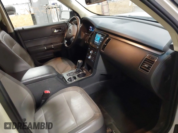 2016 Ford Flex SEL with VIN 2FMHK6C83GBA14304, listed as a IAAI auction lot 41851515 with 105,378 mi miles. Bid and sale history available at carsss.com. Image 5.