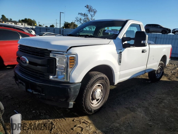 2019 Ford Super Duty F-250 SRW XL with VIN 1FTBF2A65KED83977, listed as a Copart auction lot 41537465 with 97,457 mi miles and Salvage Title. Bid and sale history available at carsss.com. Image 1.