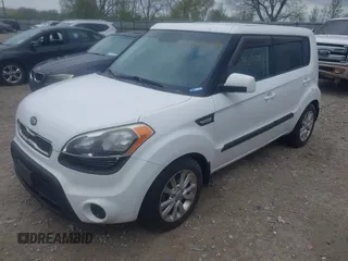 2013 Kia Soul with VIN KNDJT2A57D7574514, listed as a IAAI auction lot 42088746 with 149,533 mi miles. Bid and sale history available at carsss.com. Image 2.