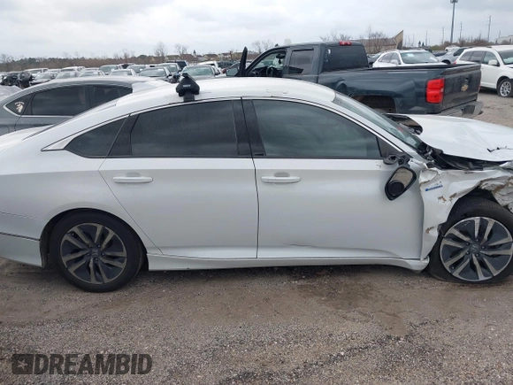 2020 Honda Accord with VIN 1HGCV3F16LA015232, listed as a IAAI auction lot 41633260 with 244,855 mi miles and . Bid and sale history available at DreamBid. Image 13.