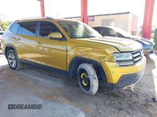 2018 Volkswagen Atlas S z VIN 1V2AR2CAXJC525334, wystawiony jako IAAI lot #42247997 z przebiegiem 268 647 mil mil oraz . Historia ofert i sprzedaży dostępna na DreamBid. Obrazek 6.