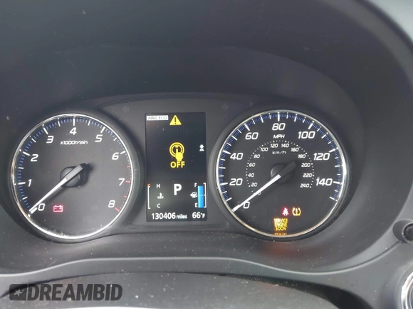 2017 Mitsubishi Outlander SE z VIN JA4AZ3A3XHZ059420, wystawiony jako IAAI lot #42611077 z przebiegiem 130 406 mil mil oraz . Historia ofert i sprzedaży dostępna na DreamBid. Obrazek 7.
