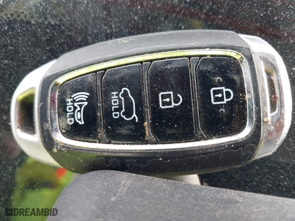 2021 Hyundai Kona Ultimate with VIN KM8K5CA58MU721649, listed as a IAAI auction lot 41215632 with 1 mi miles. Bid and sale history available at carsss.com. Image 11.