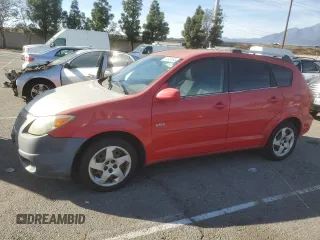2005 Pontiac Vibe with VIN 5Y2SL63835Z413649, listed as a Copart auction lot 81641454 with 221,205 mi miles and Salvage Title. Bid and sale history available at carsss.com. Image 1.