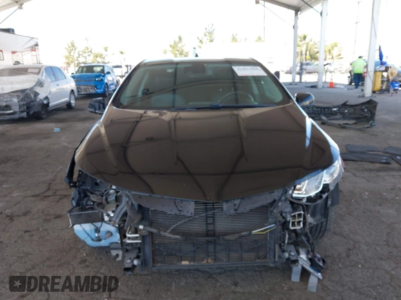 2018 Chevrolet Volt Premier with VIN 1G1RD6S50JU142682, listed as a IAAI auction lot 41837560 with 122,850 mi miles. Bid and sale history available at carsss.com. Image 13.