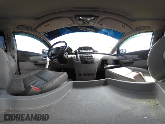 2011 Honda Odyssey Touring с VIN 5FNRL5H92BB033245, выставлен на аукционе IAAI как лот 42226287 с пробегом 184 910 миль миль и . История ставок и продаж доступна на DreamBid. Изображение 19.