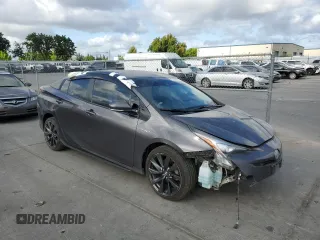 2018 Toyota Prius Two z VIN JTDKARFU7J3545438, wystawiony jako Copart lot #54608925 z przebiegiem 187 335 mil mil oraz Szkoda całkowita • Salvage title. Historia ofert i sprzedaży dostępna na DreamBid. Obrazek 4.