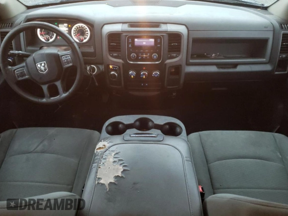 2017 Ram 1500 Express z VIN 1C6RR6FT2HS805619, wystawiony jako Copart lot #45162075 z przebiegiem 234 944 mil mil oraz Czysty tytuł • Clean title. Historia ofert i sprzedaży dostępna na DreamBid. Obrazek 8.