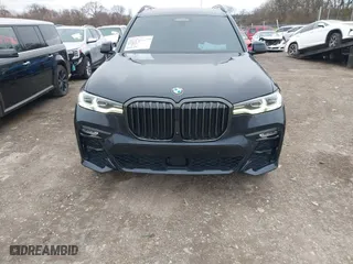 2022 BMW X7 xDrive40i with VIN 5UXCW2C08N9L13169, listed as a IAAI auction lot 41726947 with 59,752 mi miles. Bid and sale history available at carsss.com. Image 13.