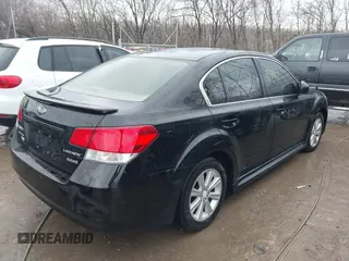 2012 Subaru Legacy 2.5i Premium with VIN 4S3BMBC65C3043146, listed as a IAAI auction lot 41141962 with 205,647 mi miles. Bid and sale history available at carsss.com. Image 4.