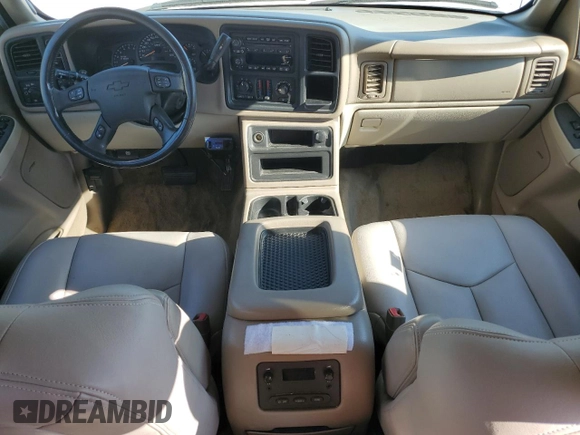 2003 Chevrolet Tahoe Z71 with VIN 1GNEK13Z23R205780, listed as a Copart auction lot 71045034 with 294,759 mi miles and Salvage Title. Bid and sale history available at carsss.com. Image 8.