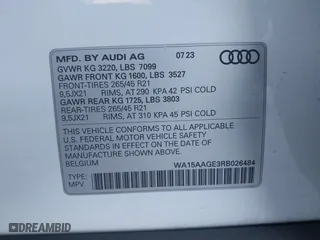 2024 Audi Q8 e-tron Premium Plus with VIN WA15AAGE3RB026484, listed as a IAAI auction lot 41238384 with 16,669 mi miles. Bid and sale history available at carsss.com. Image 9.