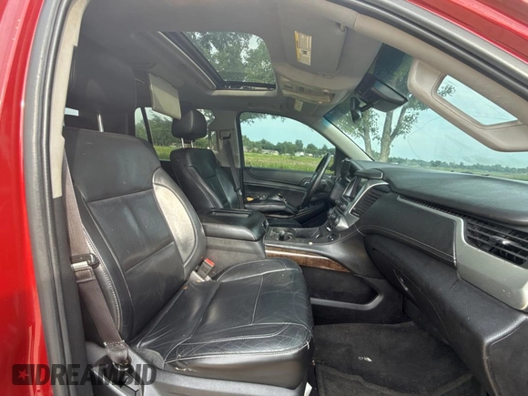 2015 Chevrolet Tahoe LT z VIN 1GNSKBKC4FR103035, wystawiony jako Copart lot #60753305 z przebiegiem 226 136 mil mil oraz Czysty tytuł • Clean title. Historia ofert i sprzedaży dostępna na DreamBid. Obrazek 5.