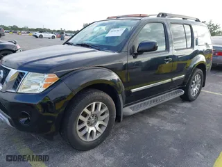 2012 Nissan Pathfinder LE with VIN 5N1AR1NN5CC607403, listed as a IAAI auction lot 41813677 with 217,854 mi miles. Bid and sale history available at carsss.com. Image 6.