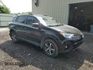 2016 Toyota RAV4 XLE with VIN 2T3RFREV6GW488911, listed as a Copart auction lot 60407195 with 110,517 mi miles and Salvage title. Bid and sale history available at DreamBid. Image 4.