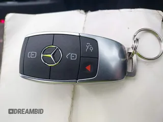 2022 Mercedes-Benz GLE 350 z VIN 4JGFB4JE5NA603335, wystawiony jako IAAI lot #42040362 z przebiegiem 35 346 mil mil oraz . Historia ofert i sprzedaży dostępna na DreamBid. Obrazek 11.