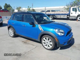 2014 MINI Countryman S with VIN WMWZC3C57EWP51654, listed as a IAAI auction lot 41970033 with 43,992 mi miles and . Bid and sale history available at DreamBid. Image 1.